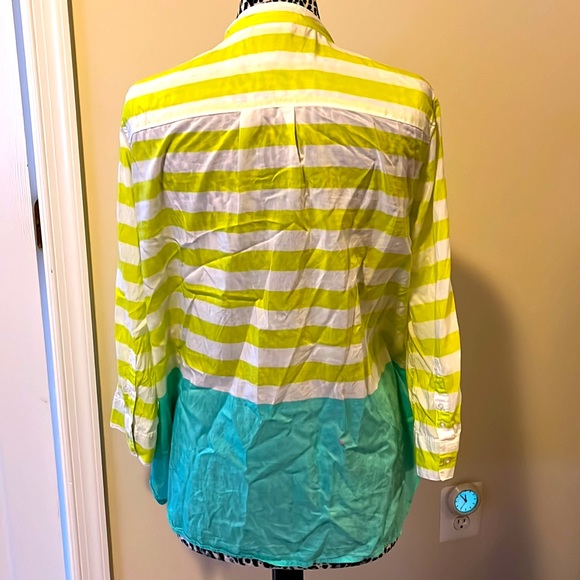 Vibrant Women’s striped tunic top - Cute & Perfect for Summer!! Size 2X 💚🤍💙 - Picture 3 of 5